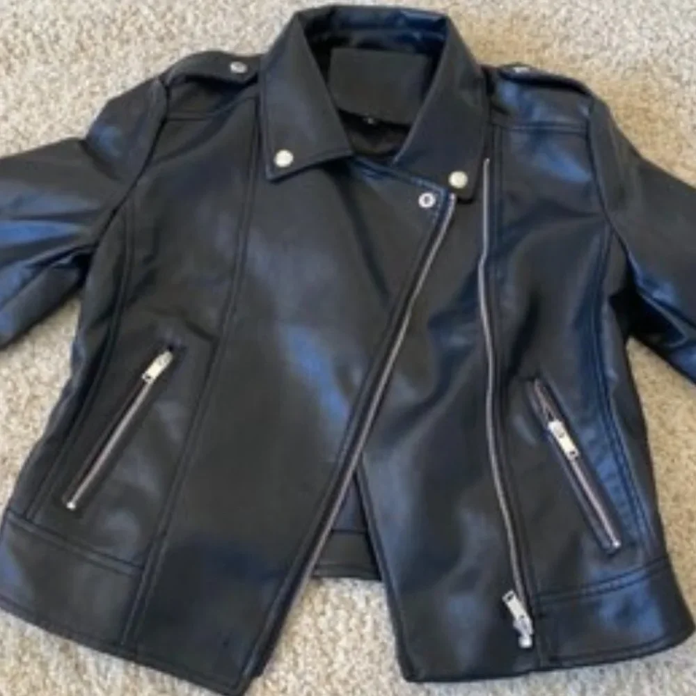 Modern Faux Leather Jacket - black - Picture 9 of 14
